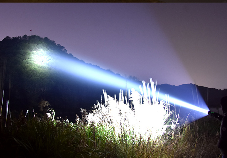 hoyvlae手电筒强光户外超亮充电远射探照灯超长续航家用多功能照明灯k