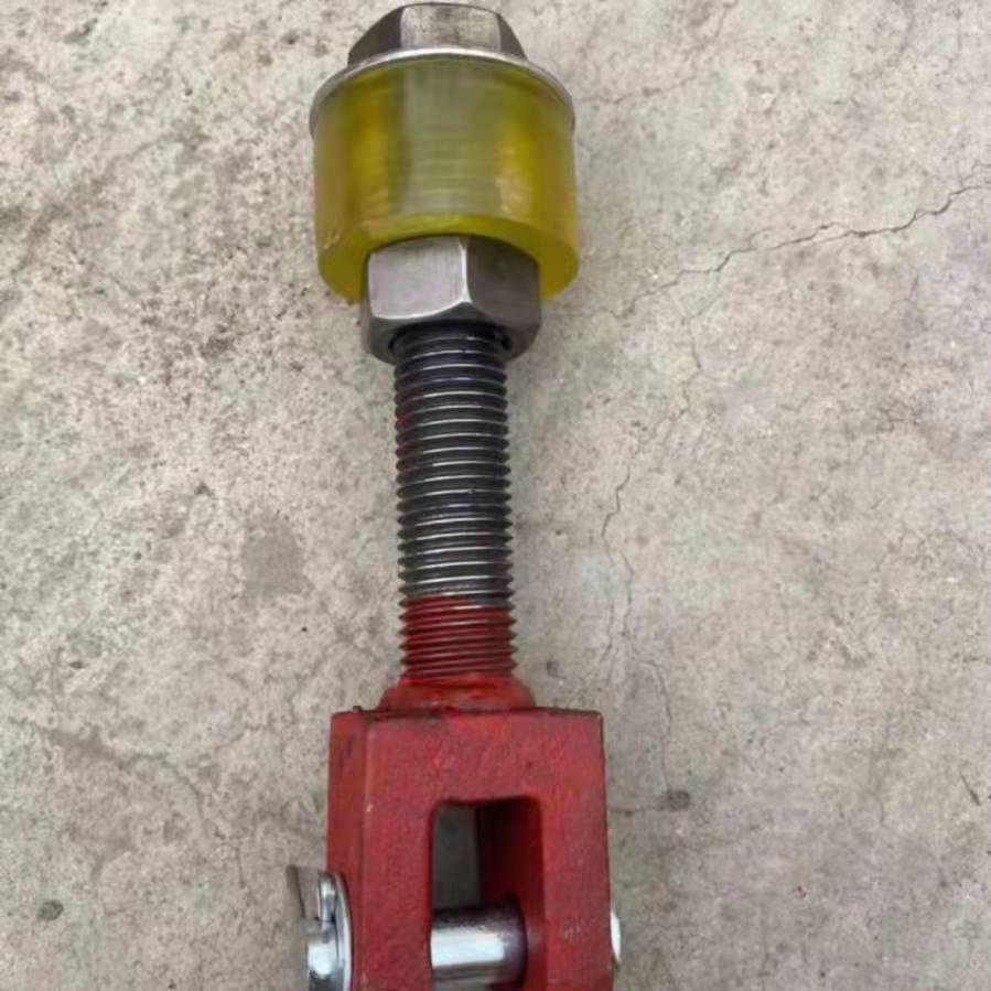 后八轮货车自卸车后门挂钩调节螺丝翻斗车尾门链条锁钩螺栓加厚粗20