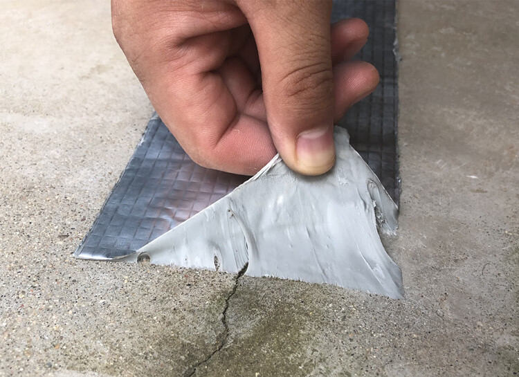 屋顶补漏胶带楼顶裂缝漏水卷材丁基胶带彩钢瓦强力堵漏20cm宽5米长