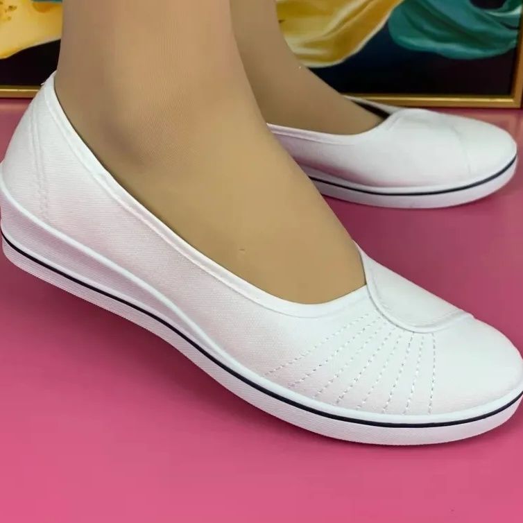 护士鞋软底一字护士鞋女白色坡跟软底牛筋底美容鞋平底夏季透气小白鞋