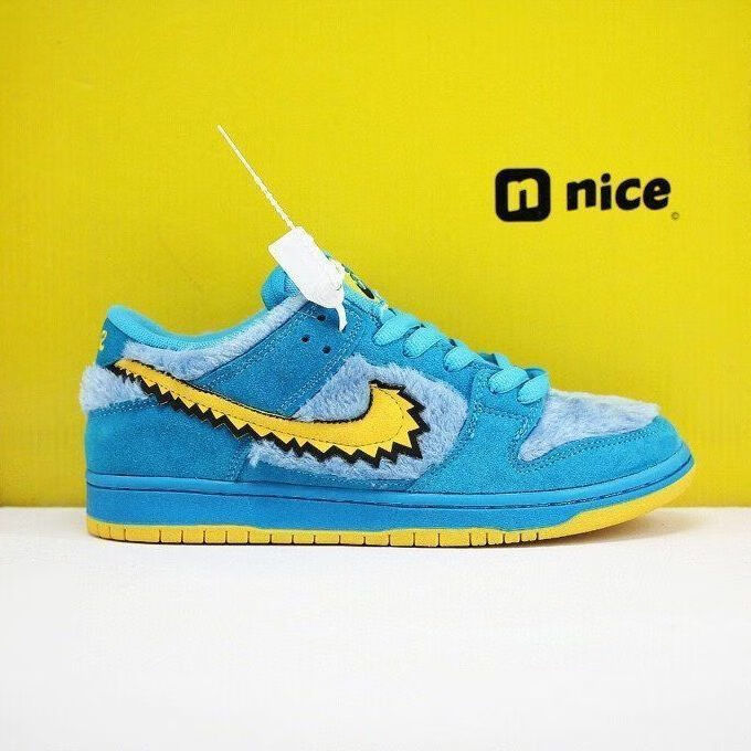 sb dunk low三只熊联名 黄蓝跳舞小熊低帮男女休闲板鞋cj5378-700