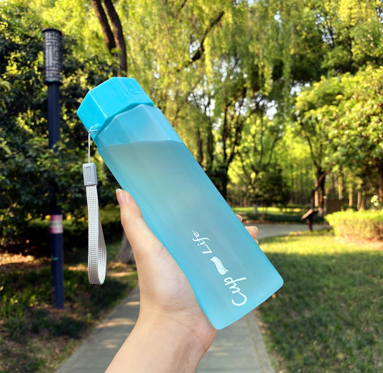韩版女学生塑料杯ins运动水杯便携茶杯男女创意杯网红随手杯子菱形杯