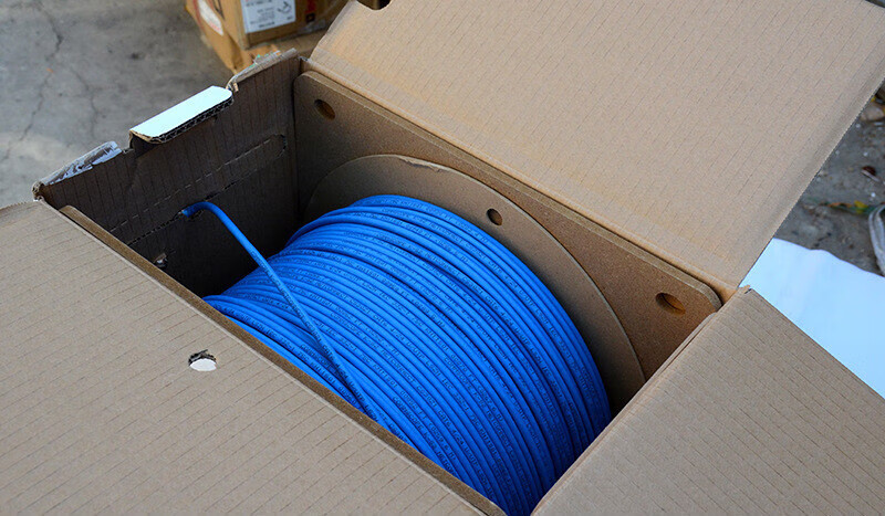 康普安普六类网线 2-1427215-4 cs30z1低烟无卤lszh阻燃 1427070-6