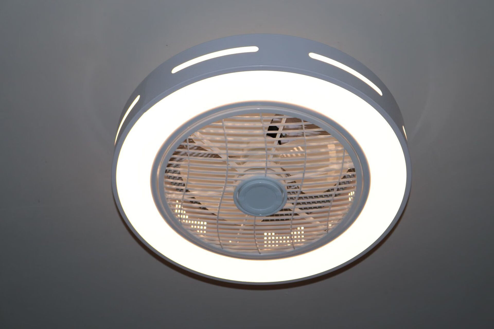 适用于简霓隐形吊扇灯带风扇的吸顶灯电风扇灯餐厅卧室灯吊灯儿童房