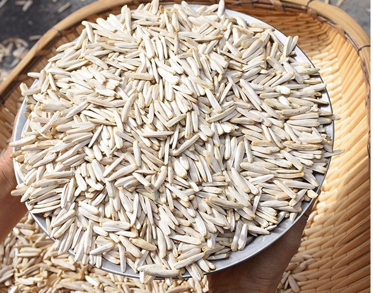 新货新疆特产阿克苏马牙白瓜子散装细长白皮瓜子牙签瓜子葵花籽生瓜子