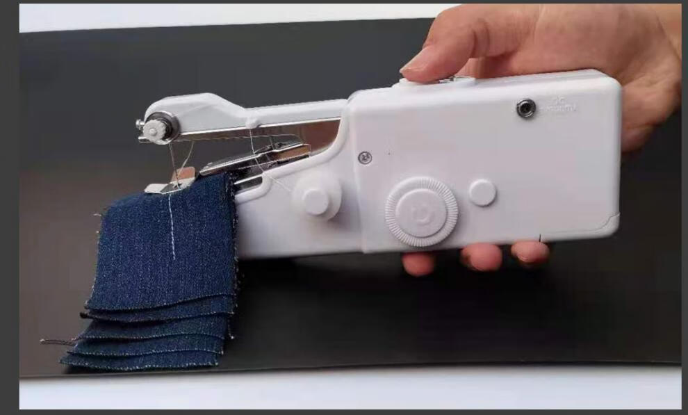 日本微型锁边机简易手持小缝纫机家用电动小型迷你便携缝衣机衣车吃厚