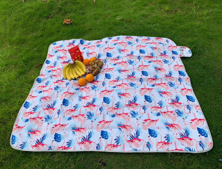 沙滩垫 便携轻防水防沙折叠海边度假户外卡通防潮垫野餐垫不沾沙 灰色