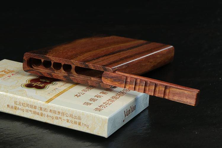 高档木质烟盒阴沉木红木8支细烟整木掏空女士专用便携超薄雕刻木质薄