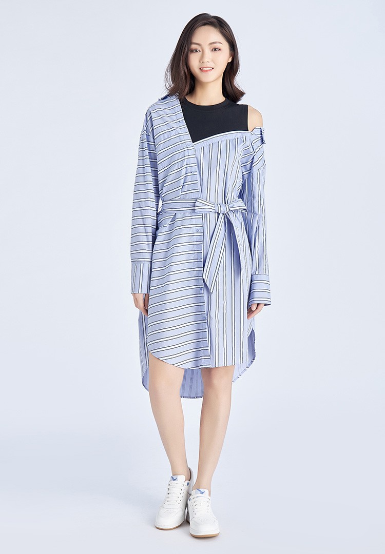 哥弟女装2020春夏宽松中长裙条纹拼色露肩造型连衣裙女a500055 蓝条纹