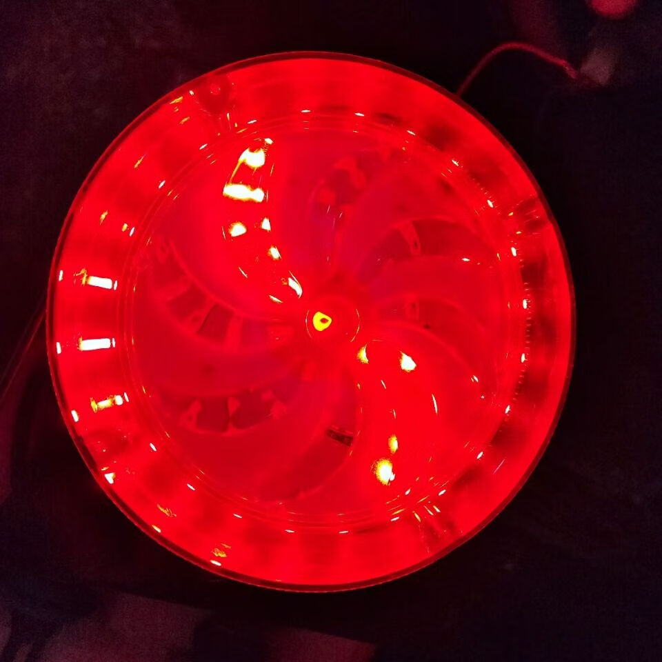 货车后尾灯24v爆闪警示防水雾灯6d风火轮挂车超亮led防追尾灯6d风火轮