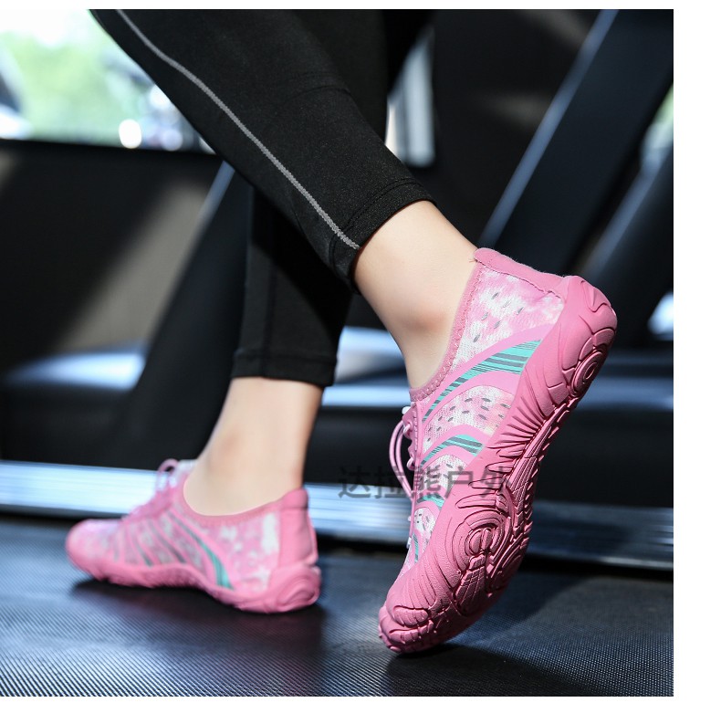 蹦床专用鞋室内攀岩跳绳鞋女孩儿童蹦床专用中大童男孩防滑训练鞋学生