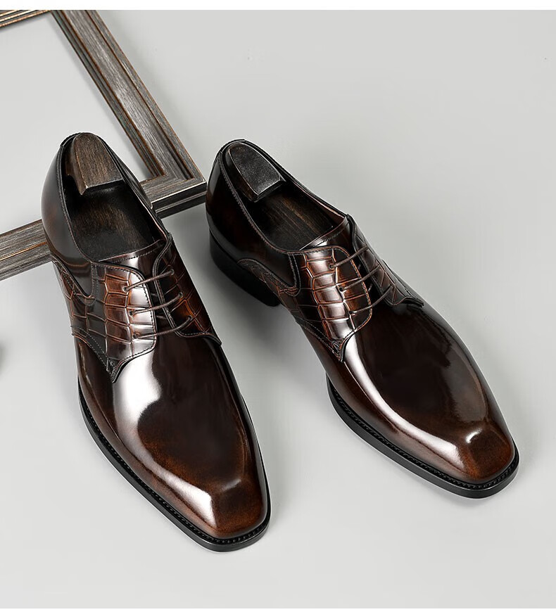 niupili 皮鞋男商务正装尖头英伦透气手工亮面亮皮青年结婚德比鞋