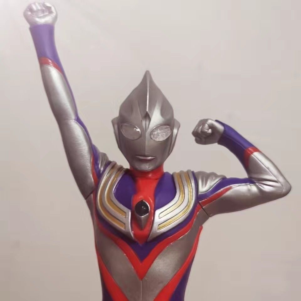 艺可恩平成三杰雕像迪迦奥特曼举手xplus迪加组立景品盖亚至高迪迦