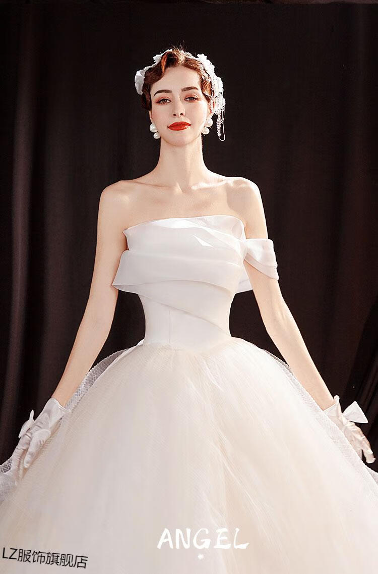 流芷【拍婚纱照】缎面婚纱齐地优雅性感时髦式香槟色抹胸单肩公主新娘