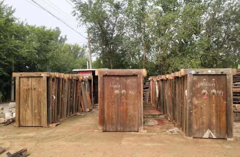 农村老旧木门中式双开老木门旧门窗民俗物件农家院复古装饰老物件宽12