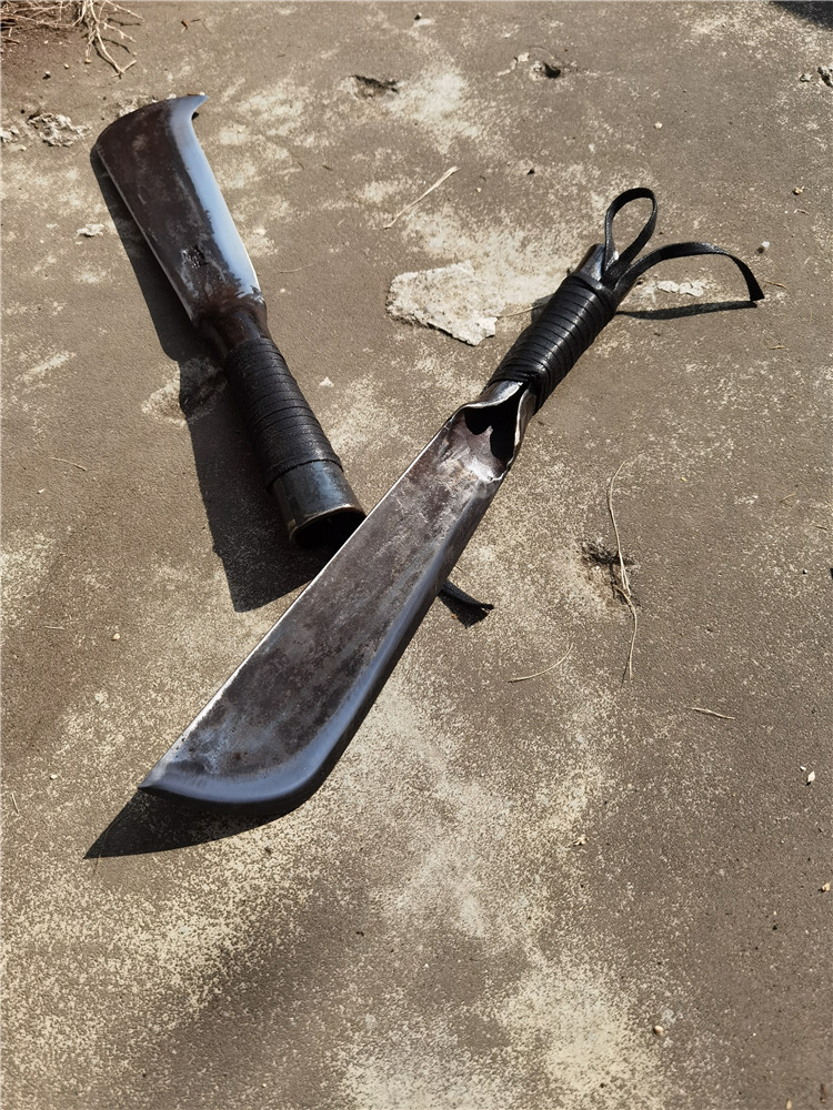 户撒阿昌柴刀手工锻打劈柴开路镰竹园林刀多功能野营户外农用刀具定制