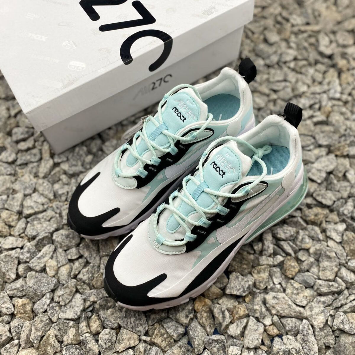 购react air max 270 高桥盾网纱系列 机能半气垫跑步鞋 现货 36