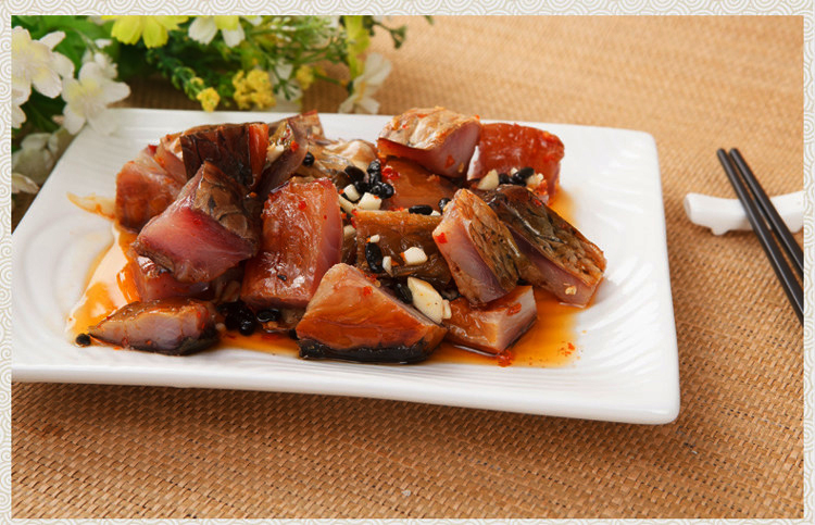 1斤装腊鱼湖南特产正宗农家自制烟熏腌鱼咸鱼草鱼块湖北四川腊肉 腊鱼