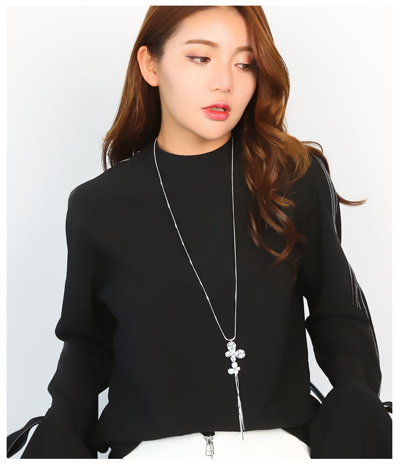 女韩版休闲秋冬长款衣服配饰简约流苏蝴蝶送女友生日情人节 玫瑰金色