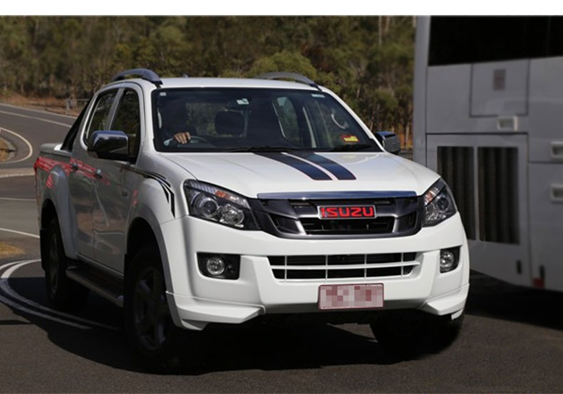 于 江铃 五十铃 dmax 皮卡 d-max 的士头 中网 饰条 中网标(2013-2016