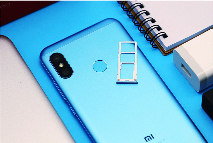 小米（MI） 红米6 Pro 全网通版 (3G+32GB) 赤焰红 移动联通电信4G手机 双卡双待 赤焰红 全网通【4G+64GB】