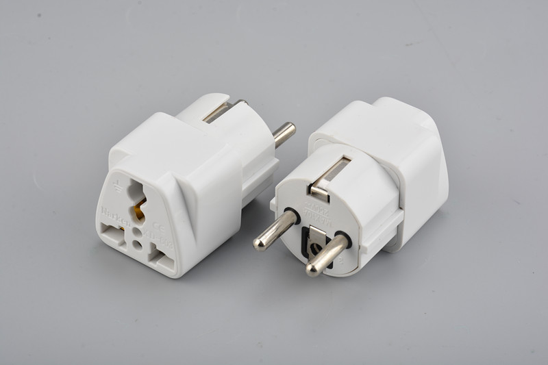 俄罗斯泰国越南巴厘岛印尼欧式圆形圆头插座旅游插头转换器充电用