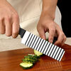 Le Yingfan corrugated knife cutting artifact wolf tooth potato knife wavy knife stainless steel slicing potato flower knife multifunctional kitchen upgraded multifunctional wolf tooth potato cutter 3 large