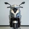 Qianjiang original and authentic brand new Qianjiang TAN125 motorcycle scooter and Hong 125 on the same platform imitation UY125 appearance silver gray