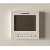 Honeywell Honeywell floor heating thermostat HDT 204 large LCD time period programming water heating universal HDT204 water floor heating 3A