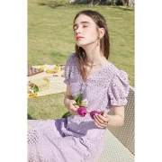 3色の夏の新しい甘いフレンチジャカードドレス女性のVネックパフスリーブミドル丈レーススカートパープル160/84A / M