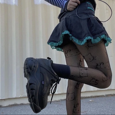 こんにちはキティ網タイツjk黒ストッキング女性の薄い春と秋のアンチフックシルクボトミングパンスト夏の美しい脚黒シルクストッキング こんにちはキティ網タイツjk黒ストッキング女性の薄い春と秋のアンチフックシルクボトミングパンスト夏の美しい脚黒シルクストッキング