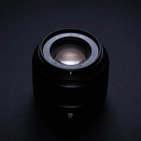 Fuji FUJIFILMXC35mmF2 Lightweight Fixed Focus Lens Quiet and Quick Focus Street Sweeping Humanities Black