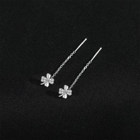 Yideer 925 silver needle four-leaf clover earrings women's spring 2022 new temperament high-end niche earrings simple ear wire D1Y302 four-leaf clover ear wire