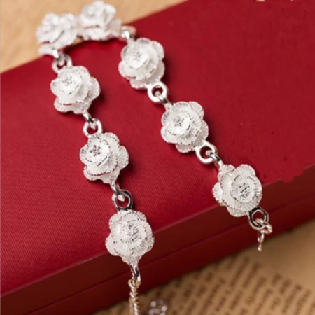 STFBOYS same style silver-plated anklet with bell style bracelet bracelet gift female Yilianfei opening small daisy bracelet