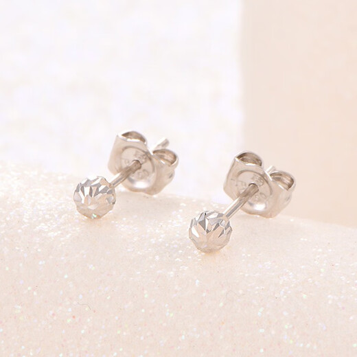 Jamie platinum PT950 round bead earrings, light pearl platinum bean earrings, simple style - car flower style, a pair weighs about 1 gram