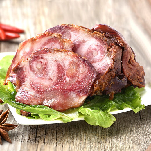 Donglaishun beef cooked food gift box 1450g halal Chinese time-honored specialty Beijing braised pork fragrant Donglai New Year gift