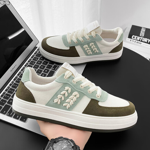 Maiwaukee spring and summer canvas men's shoes 2023 new Korean version of versatile junior high school sports and casual flat shoes niche trendy shoes Green 39 standard sports code