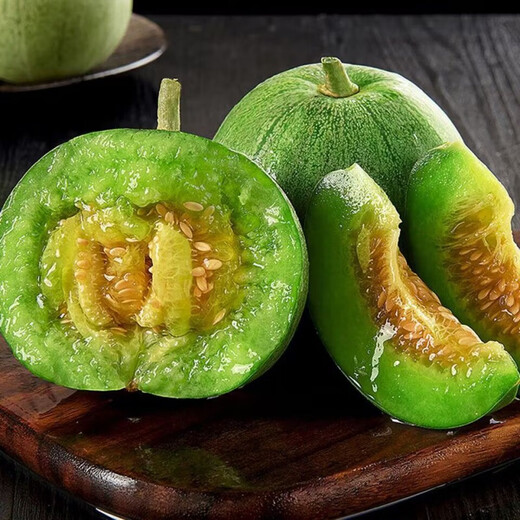 Emerald melon seeds thin-skinned super sweet cantaloupe seeds spring green-skinned four-season crisp melon early-maturing cantaloupe seeds original 2 packs of about 120 capsules