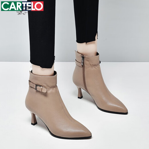 卡帝乐鳄鱼（CARTELO）尖头短靴女2025年春春季新款真皮软皮细跟单靴百搭高跟气质裸靴女 黑色加绒 34 标准码