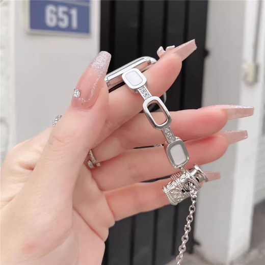 
Star Welcoming Metal Bracelet iwatchS8/S9 Apple Watch Apple Watch87654 Strap Se Bracelet Inlaid Diamond Bracelet Shell Retractable Chain-Silver Apple iWatch S841mm