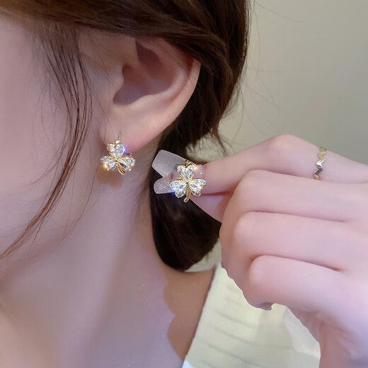 KASIYU Summer Flower Temperament Earrings, Exquisite and Versatile Simple Earrings 2024 New Trendy Earrings as Gifts for Best Friends and Girlfriends Flowers-Earrings