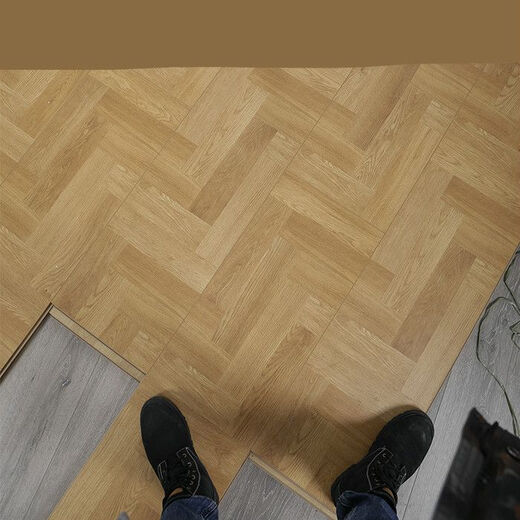 YWZR鱼骨拼人字纹艺术强化复合木地板家用服装店铺灰色耐磨 3271 1
