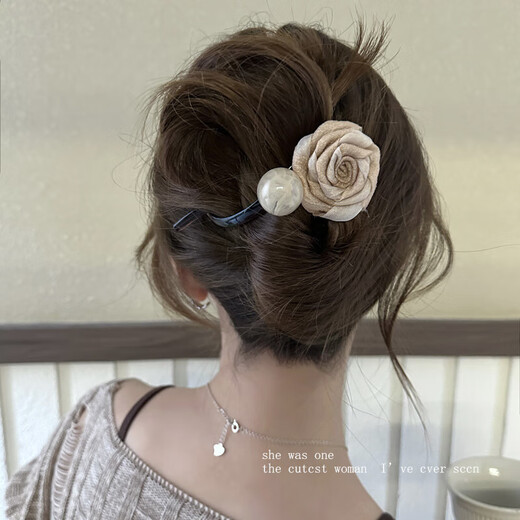 Autumn and winter Maillard dry rose bead hair clips for women, high-end twist clips on the back of the head, hair clips, hair accessories for women, hot-selling 2-piece set, 2 pieces