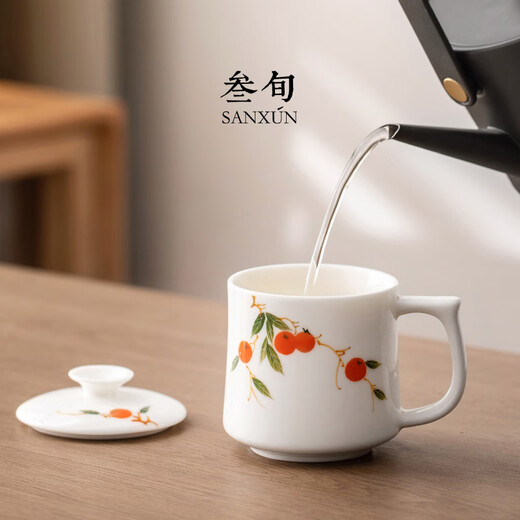 Thirty-year-old underglaze color hand-painted mug creative ceramic tea cup with lid for girls office home cup