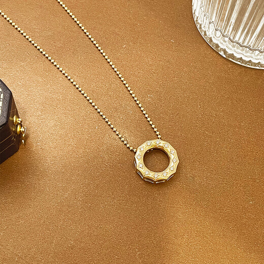 MISS high-end jewelry 18K gold diamond ring pendant original designer Italian craftsmanship simple and versatile 18K gold diamond ring pendant