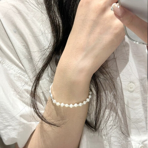 颜如饰925银高级感淡水珍珠手链轻奢设计手串银手镯送闺蜜女友生日礼物 S1061半镯淡水珍珠手链