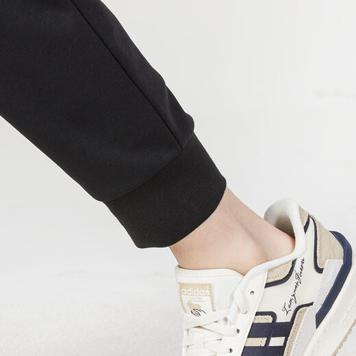 阿迪达斯 （adidas）女裤子春秋款棉质针织宽松舒适训练户外运动裤女子收口束脚休闲裤 IA5009-黑色 S 160/68A