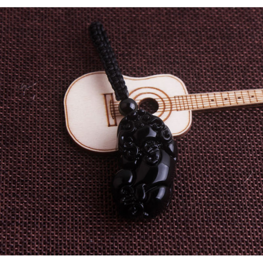 Libiao Natural Feng Shui Stone Crow Blood Stone Pixiu Pendant Three coins per pendant