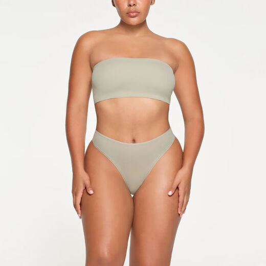 SKIMS Bandeau Strapless Bra Solid Color Soft Elastic Support Breathable Kardashian FITS EVERYBODY BANDE TALC XXS