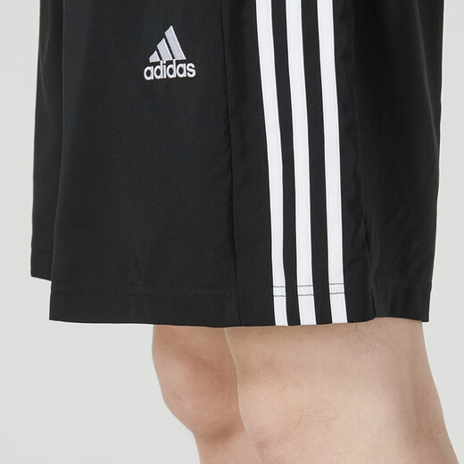 阿迪达斯 （adidas）官方舰店短裤男新款运动裤舒适透气快干跑步健身五分裤休闲裤子 IC1484 M